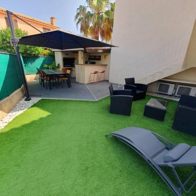 Joli Haut De Villa 3 Chambres Climatise Avec Jacuzzi Marignane Esterno foto